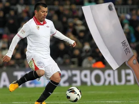 Insólito: Un machete en la boca para arengar a Gary Medel