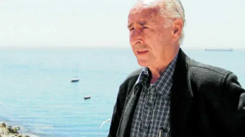 Cantatore vive en un residencia de adultos en España.