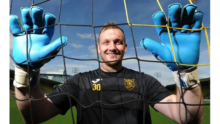 Gary Maley, arquero del Livingston FC