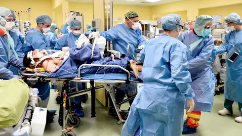 El personal de salud mexicano será premiado por atender pacientes con coronavirus.