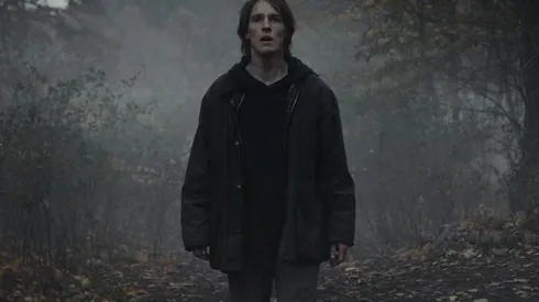Louis Hofmann vuelve a interpretar a Jonas para desenmarañar definitivamente el misterio temporal de "Dark".