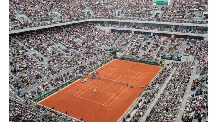Organizadores de Roland Garros analizan disputar el torneo la última semana de septiembre y los primeros días de octubre.