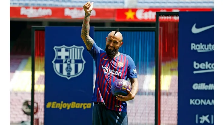 Las primeras horas de Vidal en el Barça