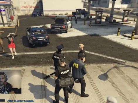 Agüero se aburre del FIFA 20 y se transforma en un policía abusivo