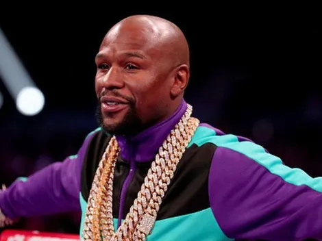 Mayweather asiste a pool party en plena pandemia de covid-19