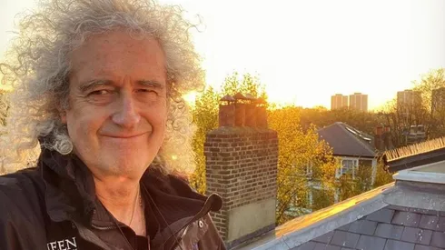 El emblemático guitarrista de Queen, Brian May, tiene 72 años.