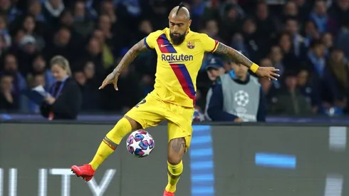 Nico Castillo "invitó" a Vidal a las Águilas