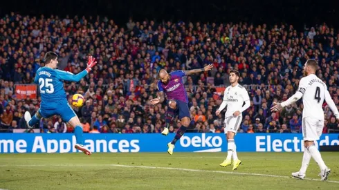 Gol al Real Madrid en 2018 fue escogido como el mejor de Arturo Vidal en el Barcelona
