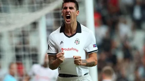 El nombre del defensor suena en el fútbol colombiano.