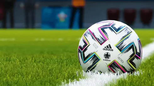 Balón oficial de la Euro 2020 en PES 2020