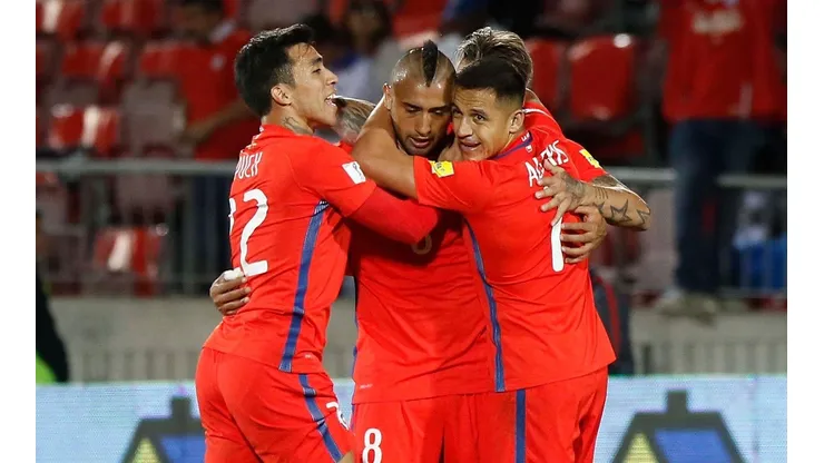 Jugadores de la Roja saludaron a Arturo Vidal en su cumpleaños