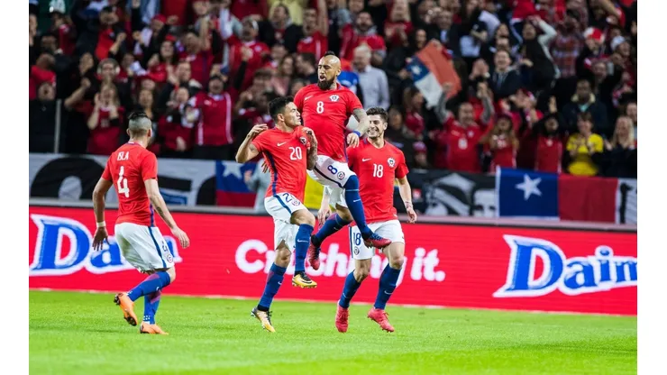 Vidal y Aránguiz no tiene problemas, pero los hinchas quieren levantar una pelea