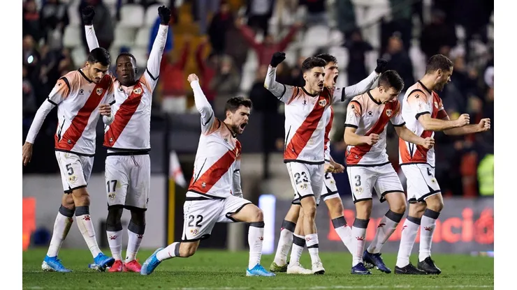 El Rayo no llega a entrenar.