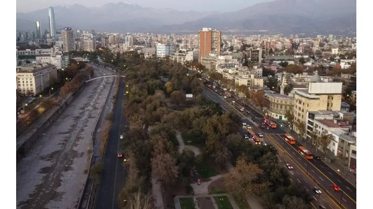 Las calles de Santiago sufrirán un notorio cambio con la restrcción y la cuarentena total.