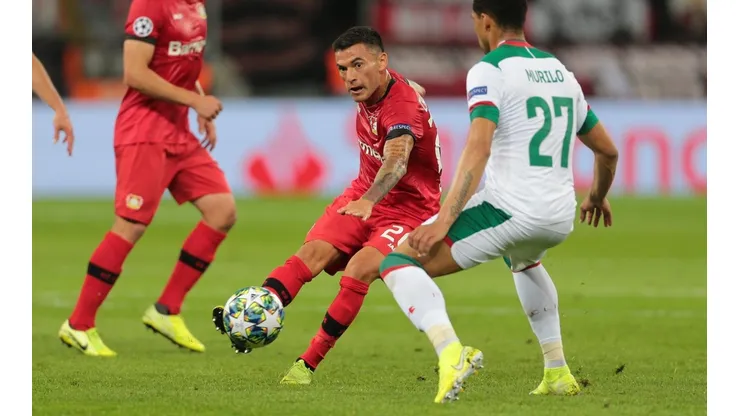 Charles Aránguiz será el primer chileno que vuelva a las canchas en Europa