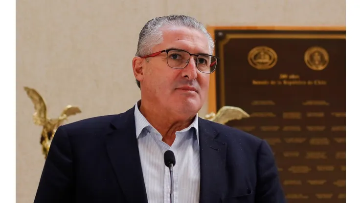 El senador de la Democracia Cristiana se había mantenido trabajando en el Congreso esta semana.