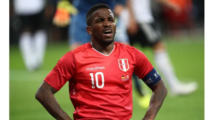 Farfán fue diagnosticado con coronavirus en Rusia