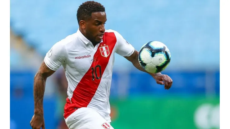 Farfán tiene coronavirus