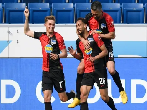 ¿Y el protocolo? Hertha Berlín festeja los goles con abrazos y saludos de manos