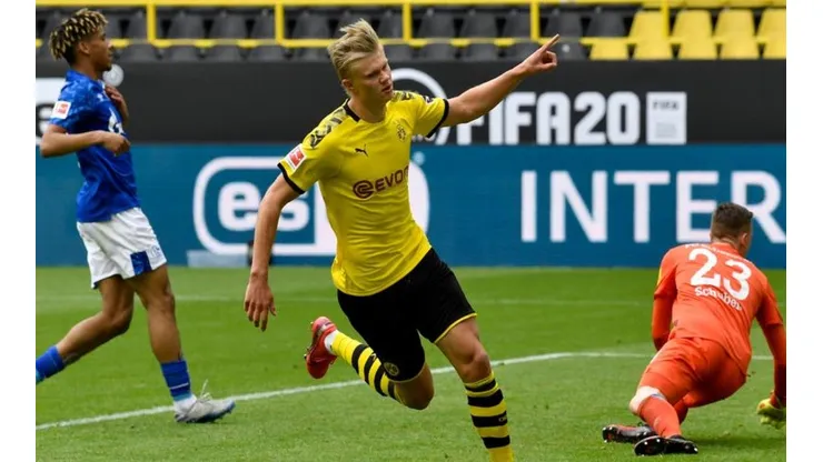 El Dortmund aplasta a Schalke 04, por la Bundesliga.