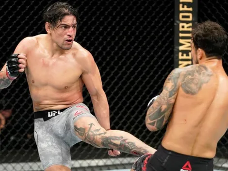 Luchador de UFC termina con corte en su pierna y se le ve la tibia