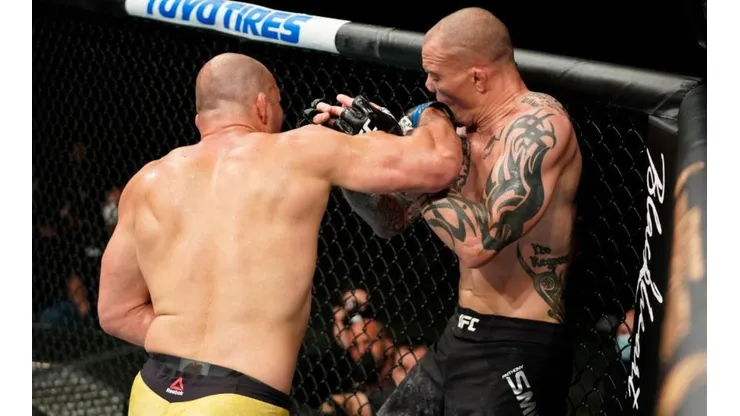 Anthony Smith reveló que perdió algunos dientes tras su combate con Glover Teixeira en UFCJax