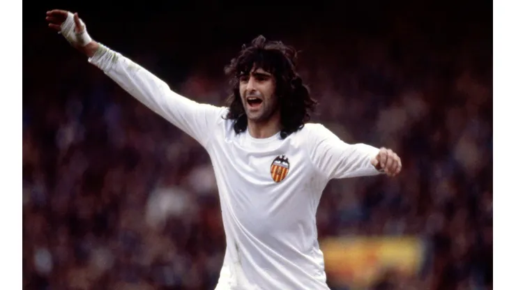 Mario Kempes en su época dorada en el Valencia
