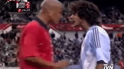 El empujón de Kike Acuña a Pablo Aimar