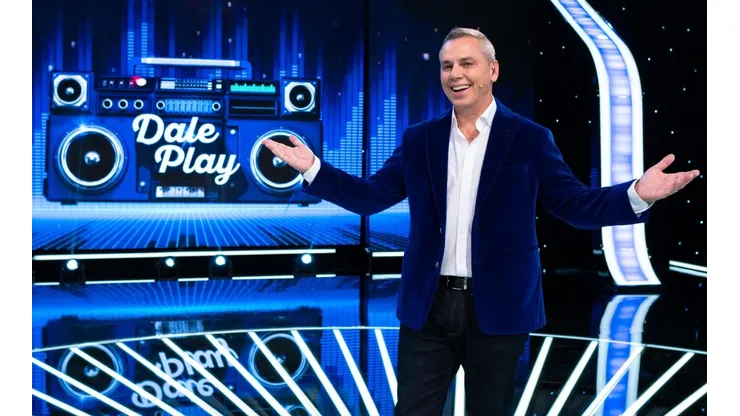 José Miguel Viñuela vuelve a encabezar un estelar en solitario con "Dale Play".