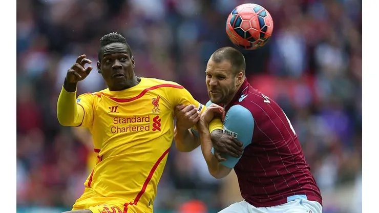 Balotelli jugando por Liverpool