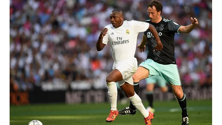 Congo participando de un partido de ex jugadores merengues
