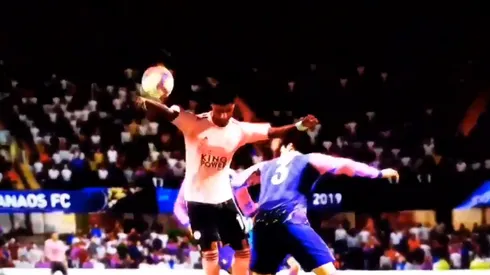 Golazo con la mano de Rashford