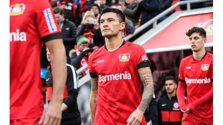 Charles Aránguiz y el Bayer Leverkusen saltan a la cancha el lunes en el cierre de la fecha 26 de la Bundesliga.