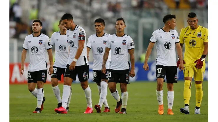 Se filtran imágenes de la reunión entre jugadores y dirigentes del Cacique.