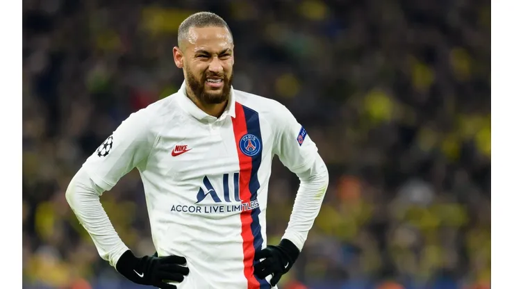 Neymar presiona para volver al Barça