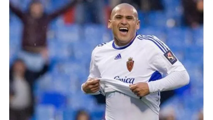 Suazo tuvo un breve paso por Europa