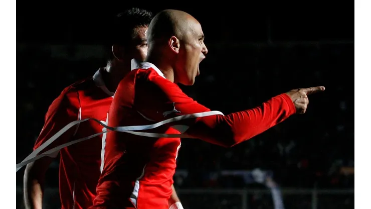 FIFA celebra el cumpleaños de Humberto "Chupete" Suazo