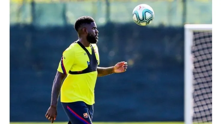 Samuel Umtiti en el entrenamiento del FC Barcelona
