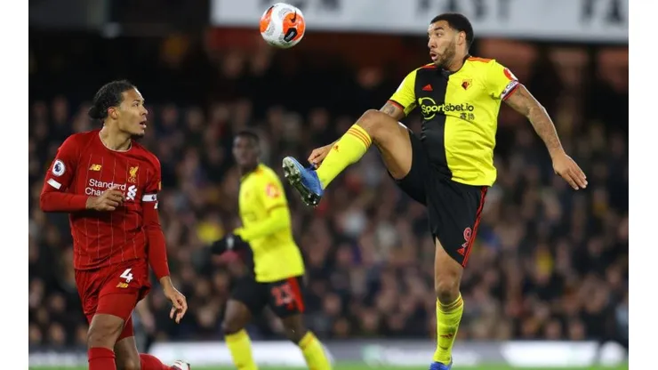 Watford presiona al fútbol inglés