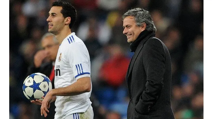 Mou se enojó con su lateral