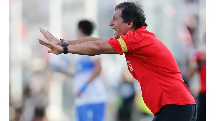 Butrón alabó al técnico chileno