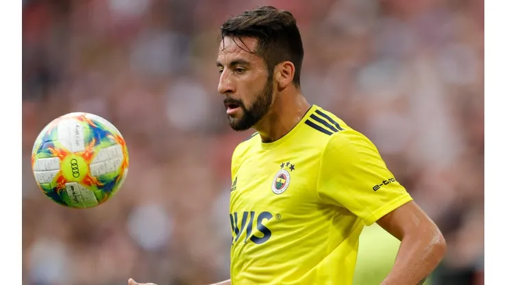 Espanyol quiere a Mauricio Isla