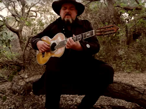 Alain Johannes revela nuevo sencillo