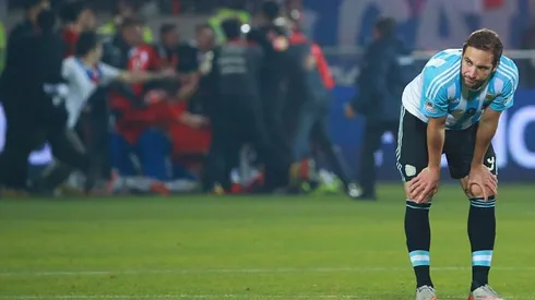 Walter Montillo defendió con todo a Gonzalo Higuaín