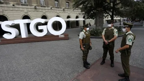 Santiago suma cuatro comunas completas a cuarentena.