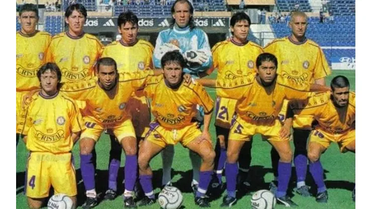 Deportes Concepción y el equipo que llenó de sonrisas a la Octava Región en 2001