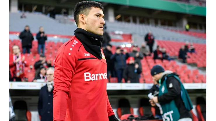 Charles Aránguiz en su última temporada en el Leverkusen