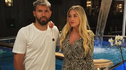 El buen Kun la descose como gamer en cuarentena y su novia, Sofía Calzetti, lo ha grabado en faena.