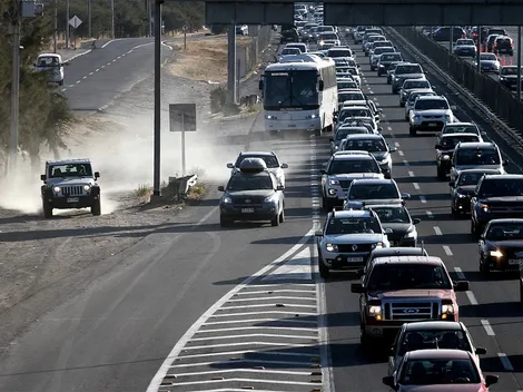 Prometen controles más estrictos para evitar "fugas" este fin de semana largo