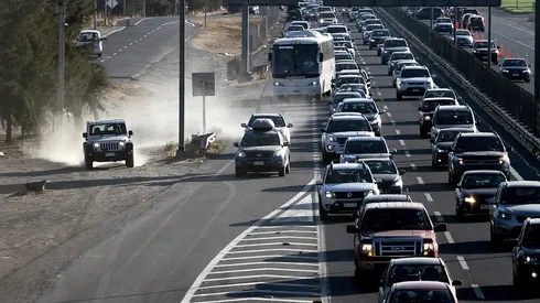 Se espera que este fin de semana salgan varios vehículos desde la Región Metropolitana.